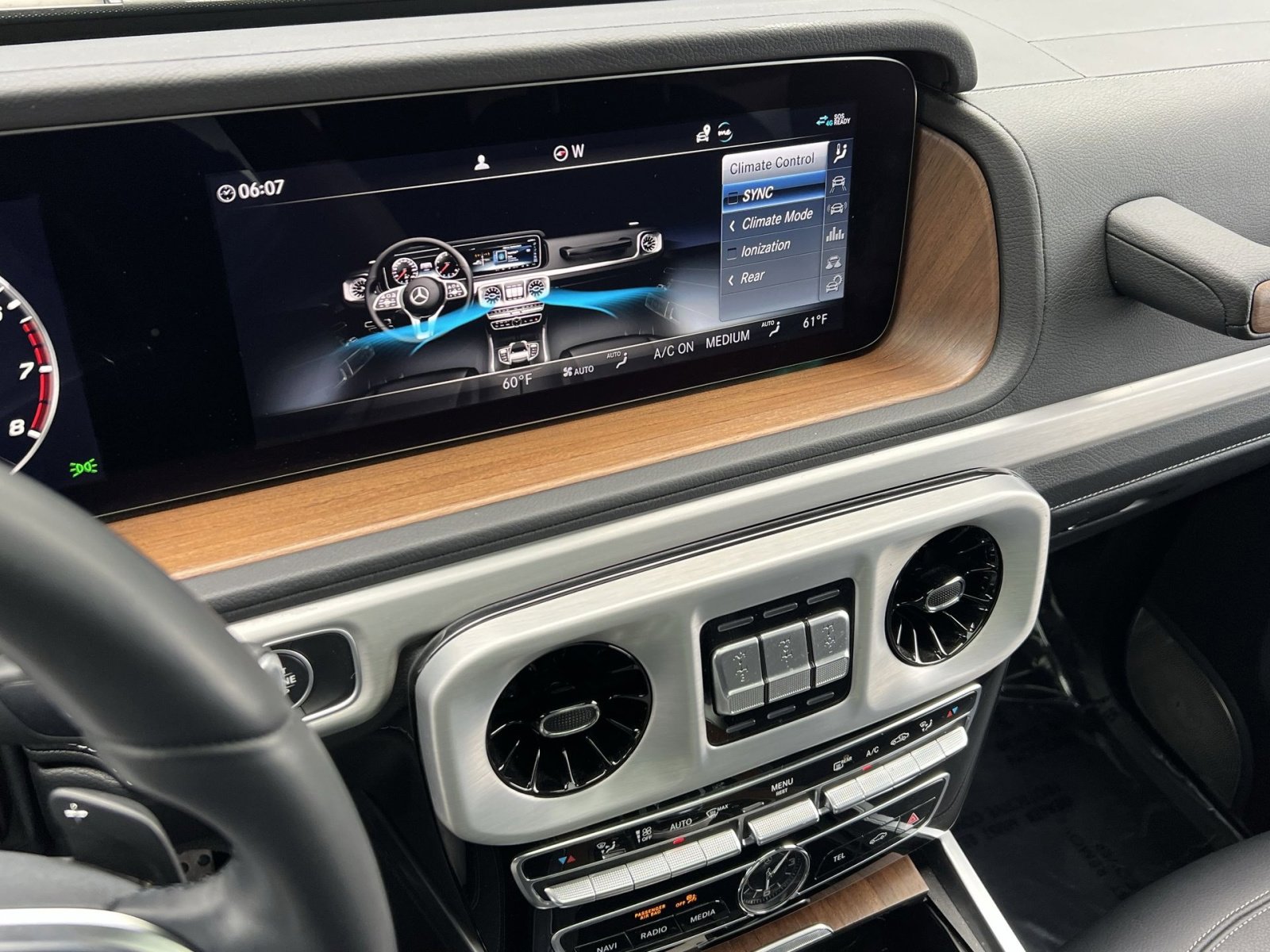Certified 2024 Mercedes-Benz G 550 image 26