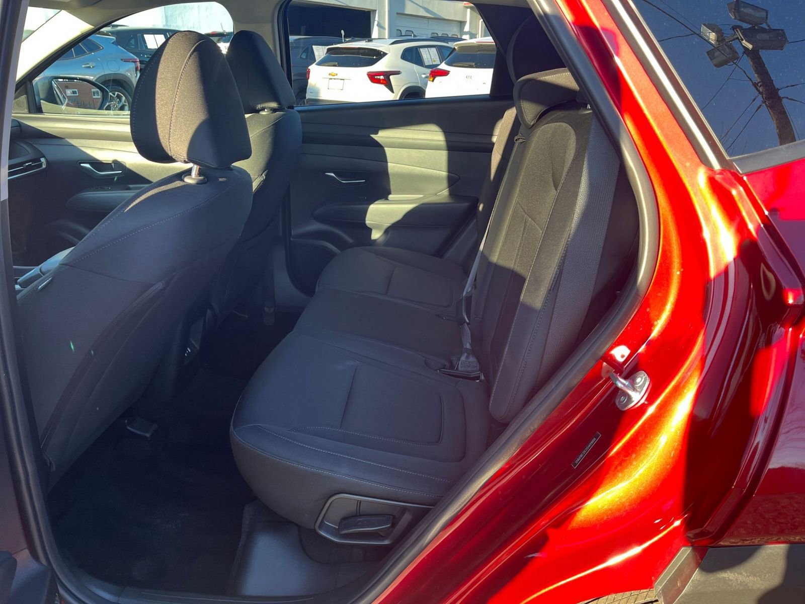 Used 2025 Hyundai Tucson SEL AWD/4WD image 27
