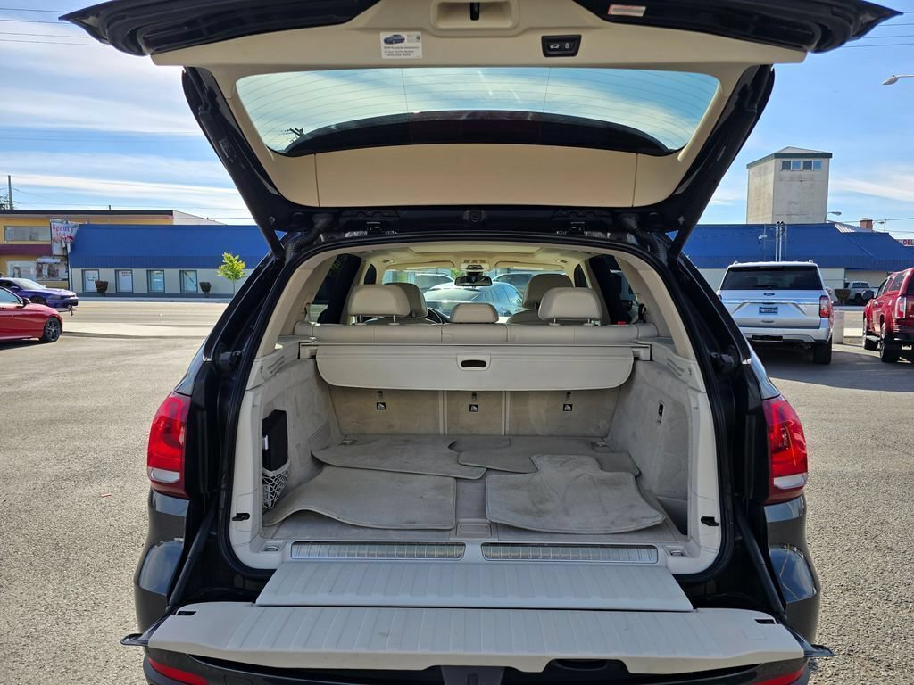 Used 2016 BMW X5 xDrive40e AWD/4WD image 16
