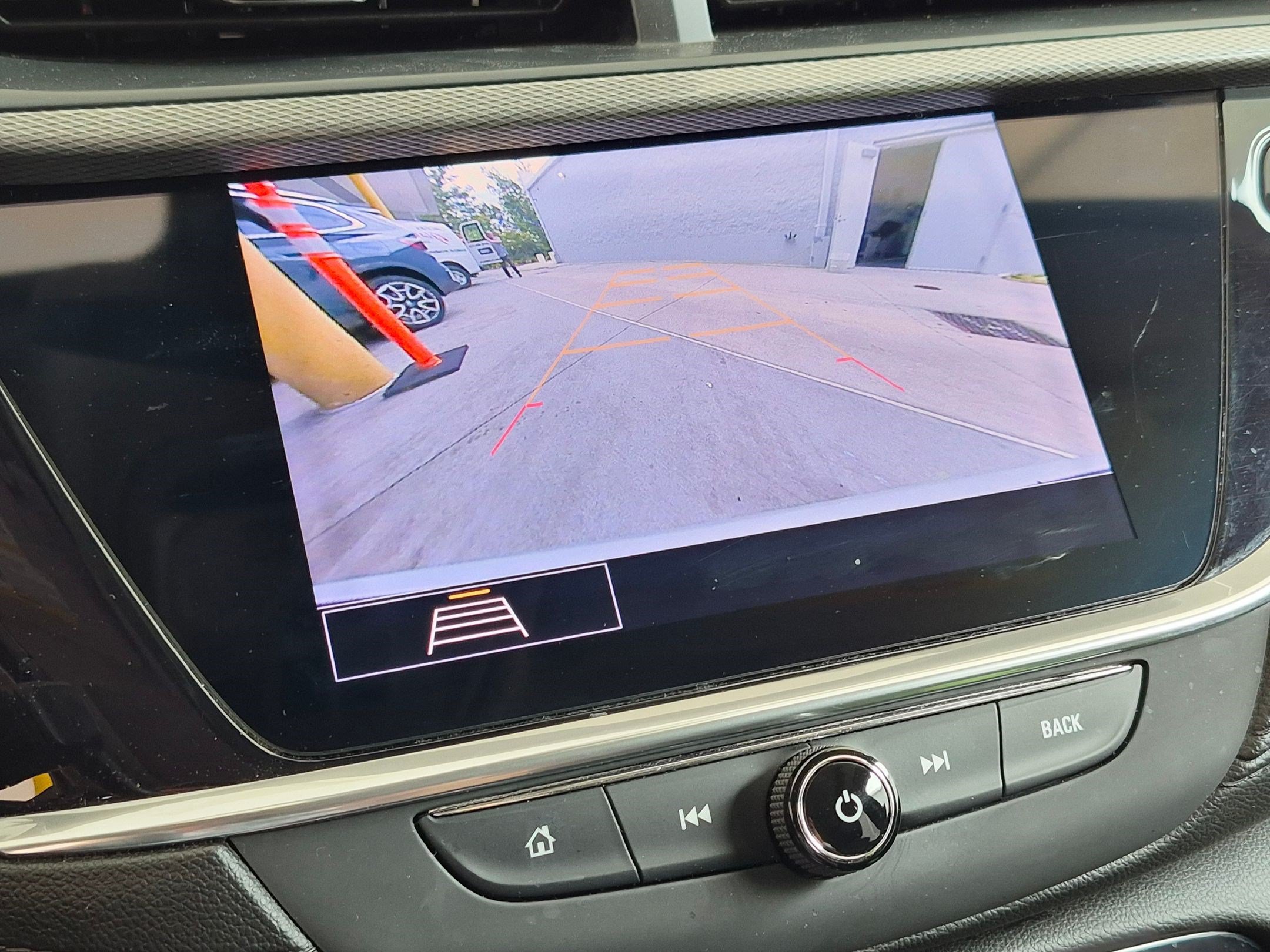 Used 2020 Buick Encore GX Select w/ Experience Buick Package FWD image 23
