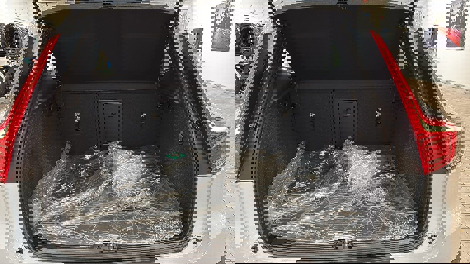 Used 2026 Volvo XC40 B5 Plus w/ Protection Package Premier image 29