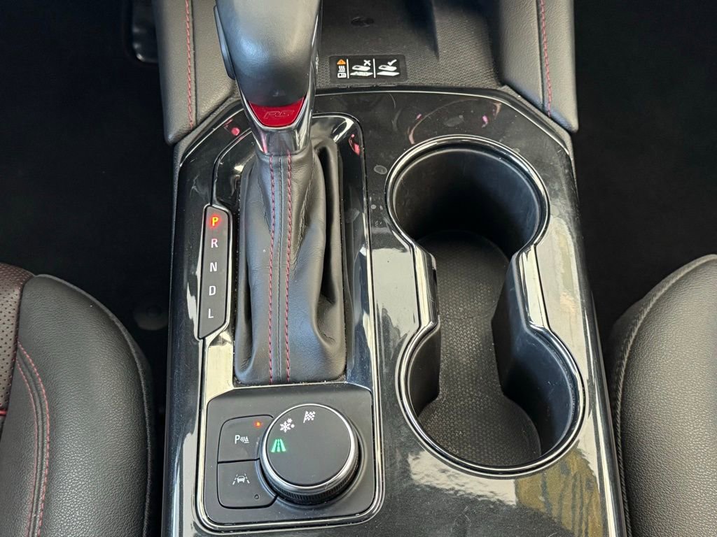 Used 2025 Chevrolet Blazer RS image 32