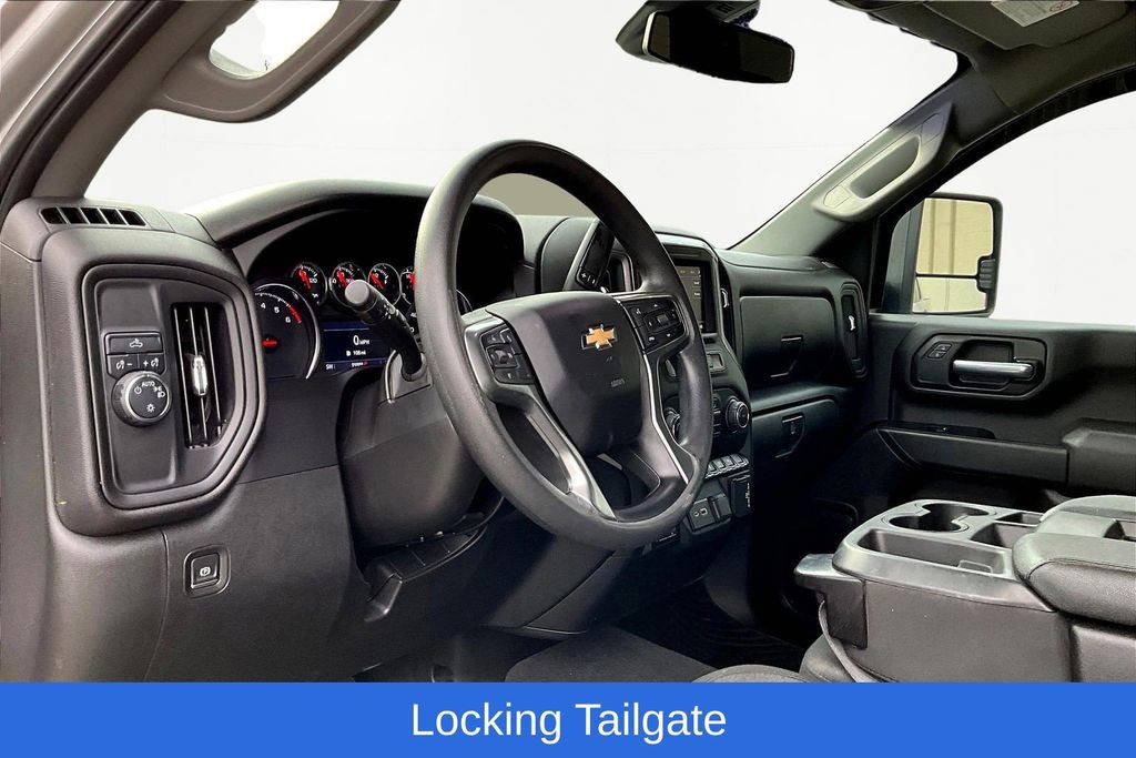 Used 2022 Chevrolet Silverado 2500 Custom w/ Gooseneck/5TH Wheel Package image 17