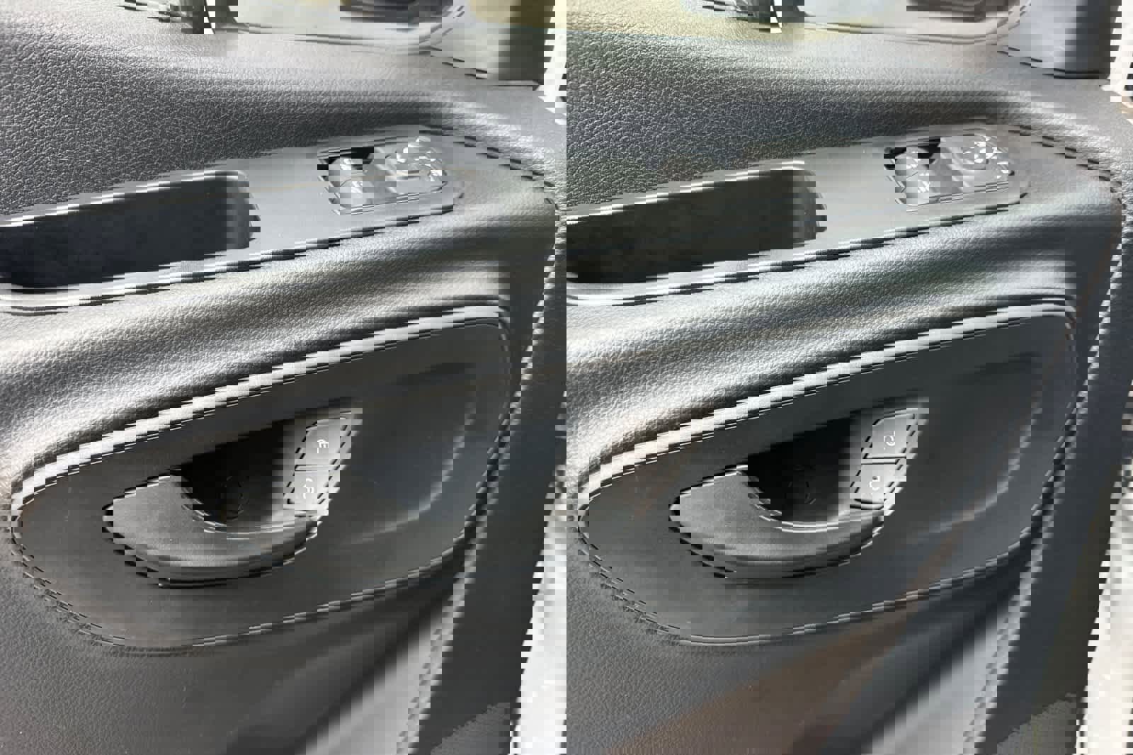 Used 2023 Mercedes-Benz Sprinter 2500 image 10