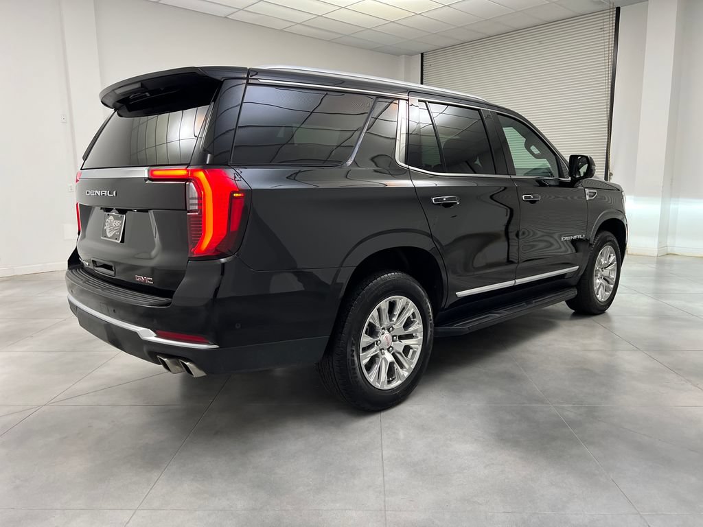 Used 2025 GMC Yukon Denali AWD/4WD image 9
