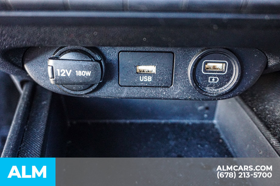 Used 2023 Hyundai Elantra SEL FWD image 40