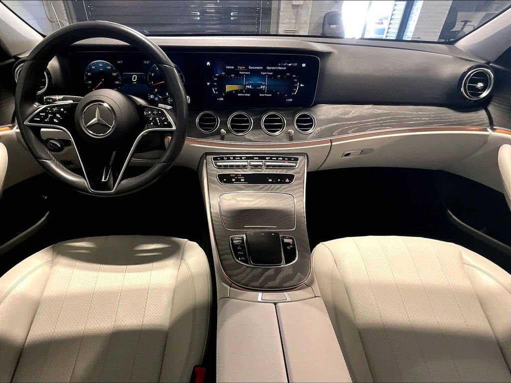 Used 2021 Mercedes-Benz E 350 4MATIC Sedan image 18