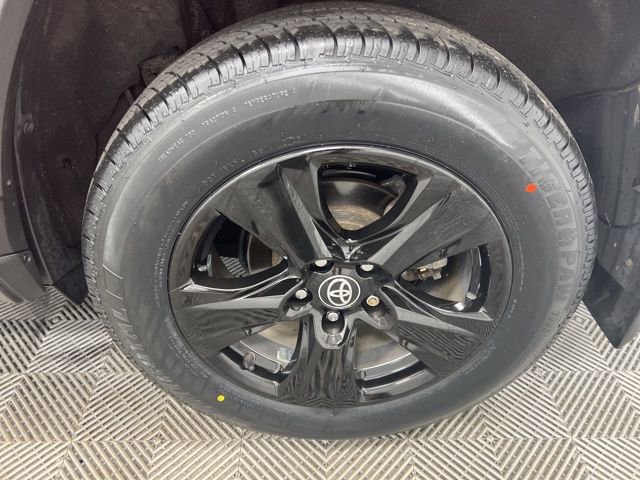 Used 2023 Toyota RAV4 XLE w/ Convenience Package AWD/4WD image 10