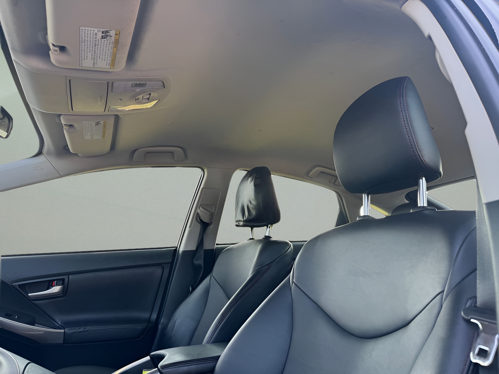 Used 2013 Toyota Prius Persona Series FWD image 15