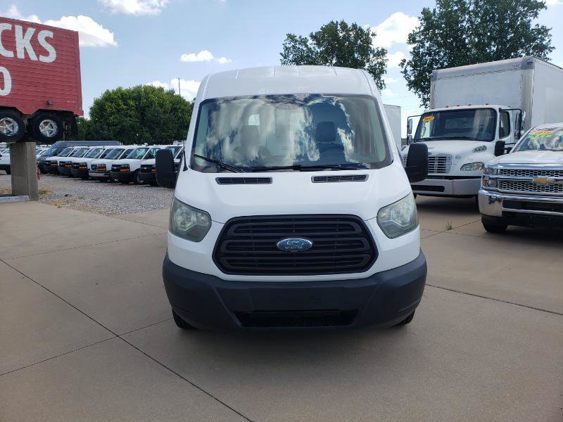 Used 2015 Ford Transit 250 148 Medium Roof RWD image 4