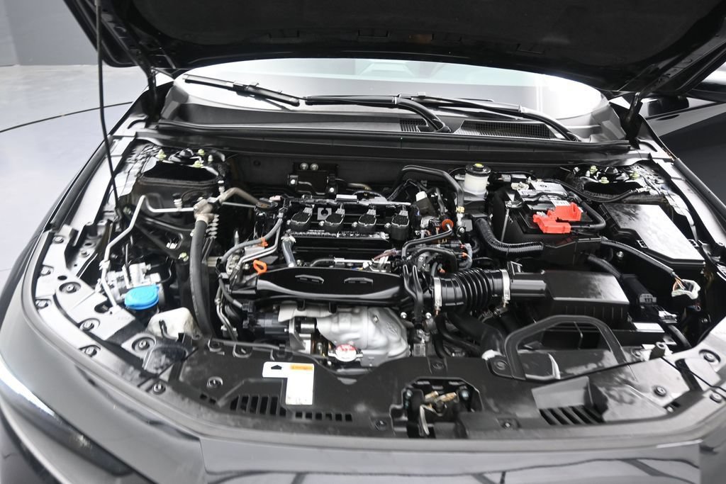 Used 2025 Honda Accord SE image 15