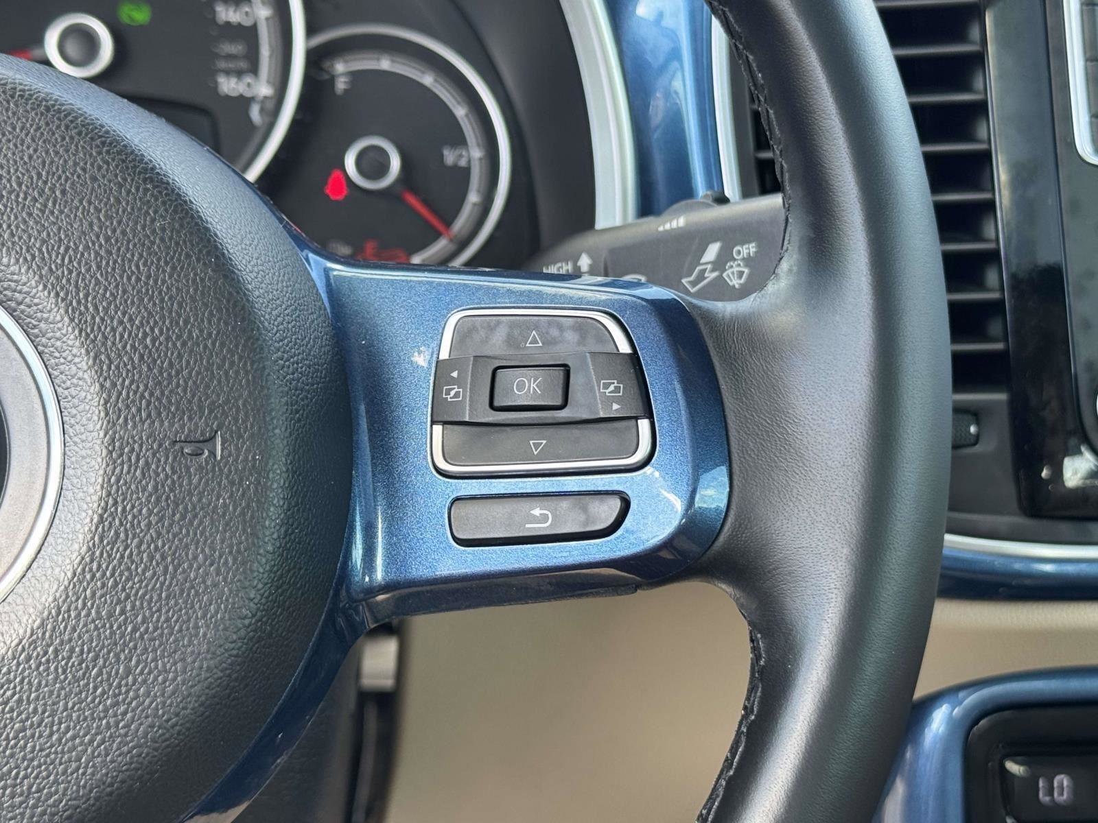 Used 2018 Volkswagen Beetle 2.0T SE w/ SE Premium Package FWD image 22