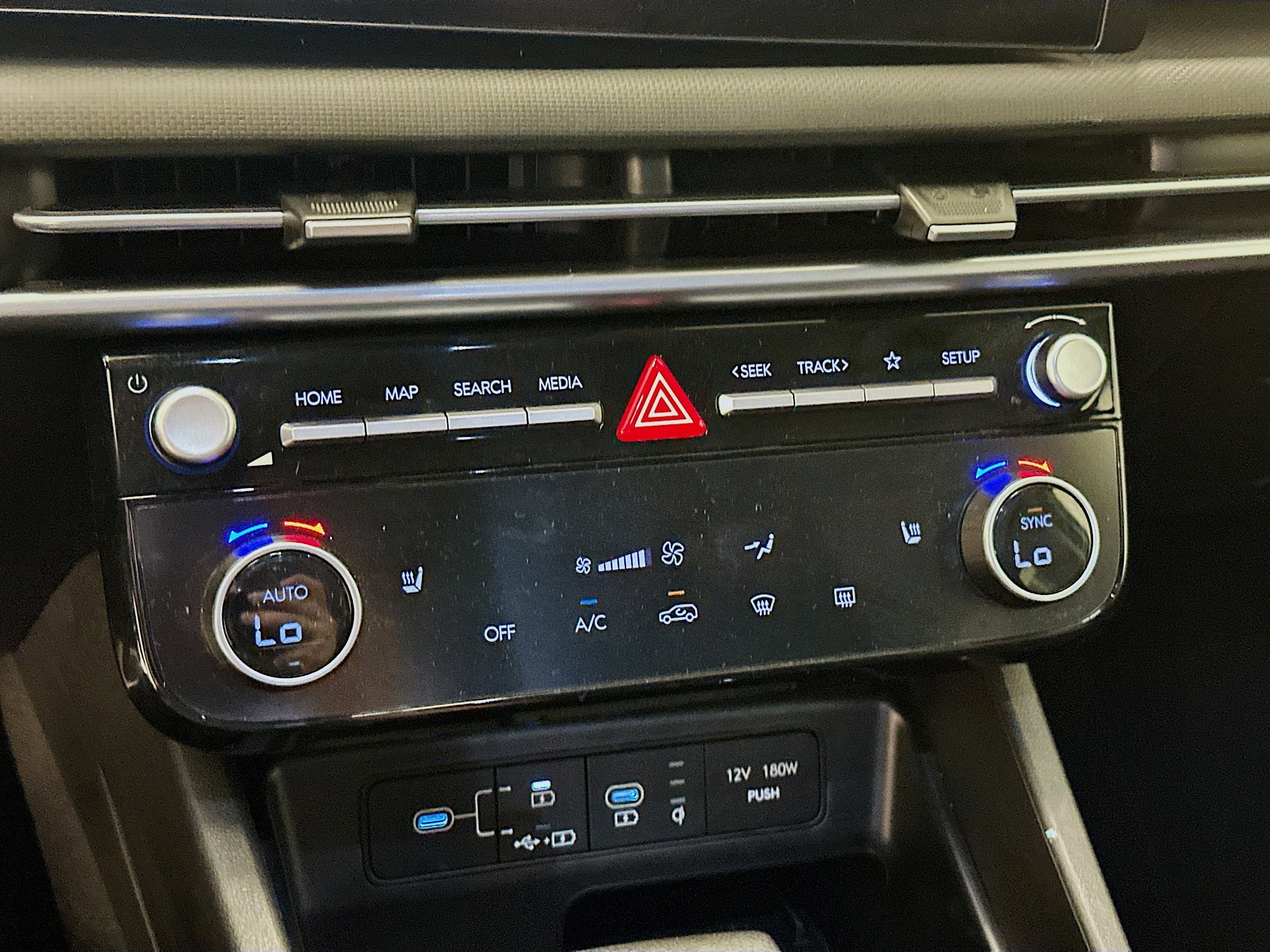 Used 2025 Hyundai Tucson SEL image 23
