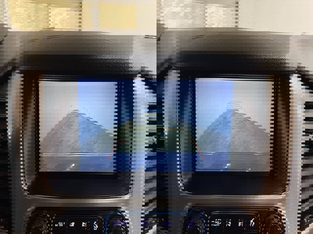 Used 2019 GMC Yukon XL Denali w/ Denali Ultimate Package image 24