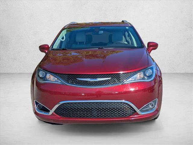 Used 2020 Chrysler Pacifica Touring-L image 2