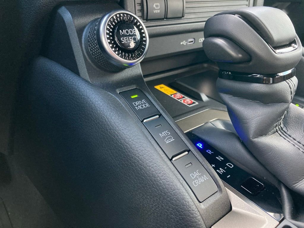 Certified 2025 Toyota Land Cruiser w/ Premium Package image 27