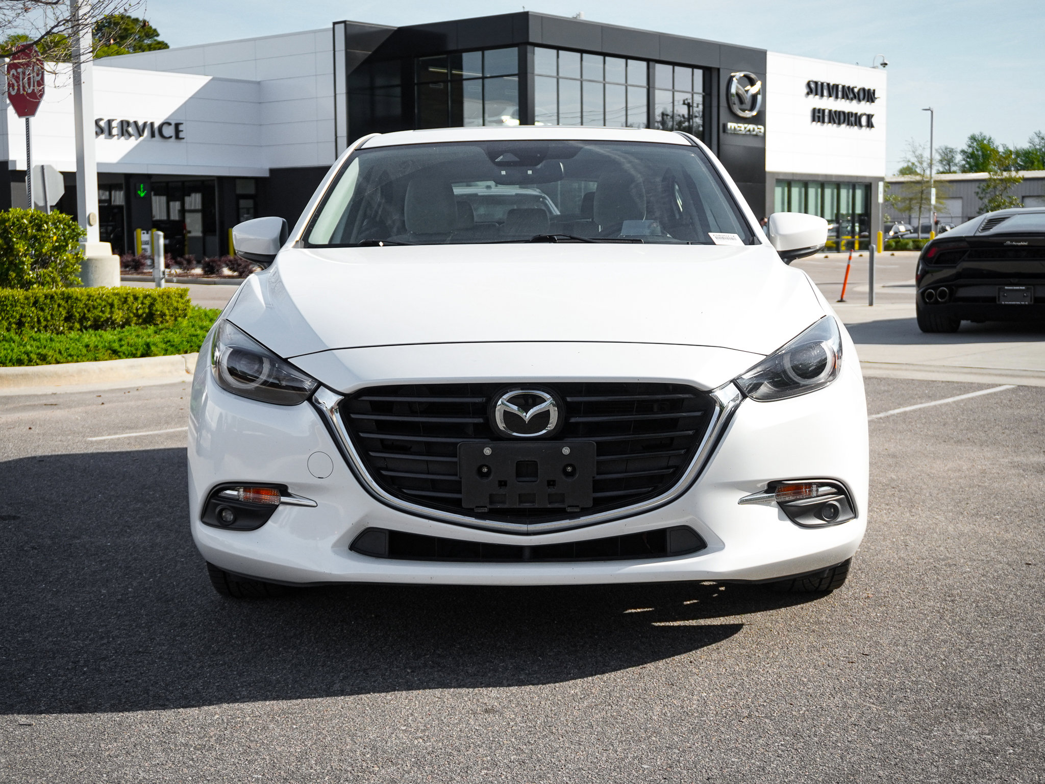 Used 2018 MAZDA MAZDA3 Grand Touring w/ Premium Equipment Package image 3