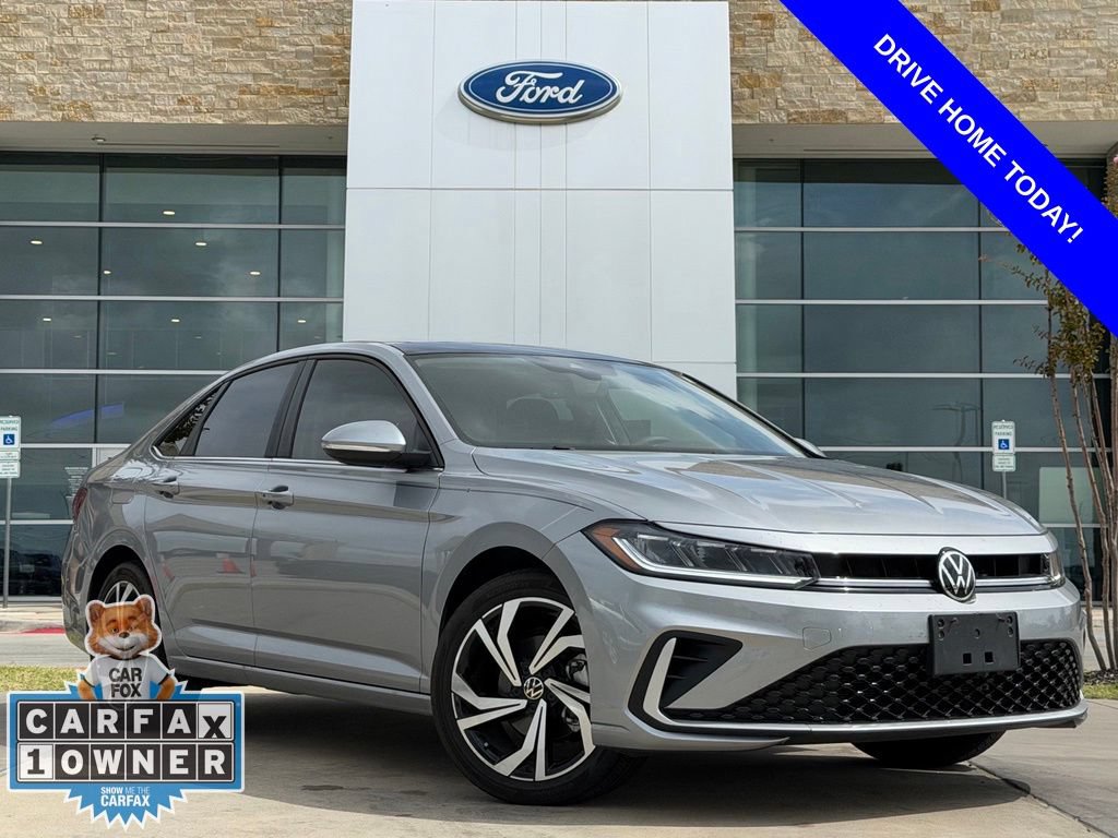 Used 2025 Volkswagen Jetta SEL