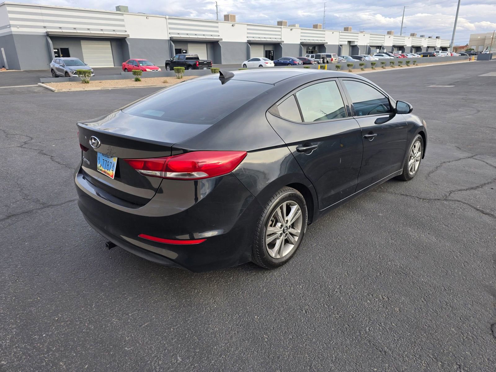 Used 2018 Hyundai Elantra SEL FWD image 6