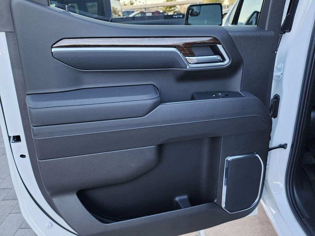 New 2026 GMC Sierra 1500 Elevation image 40