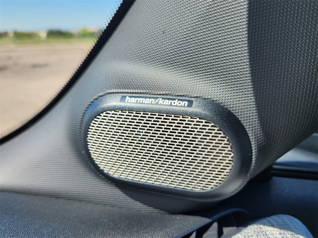 Used 2025 MINI Cooper 2-Door Hardtop image 26