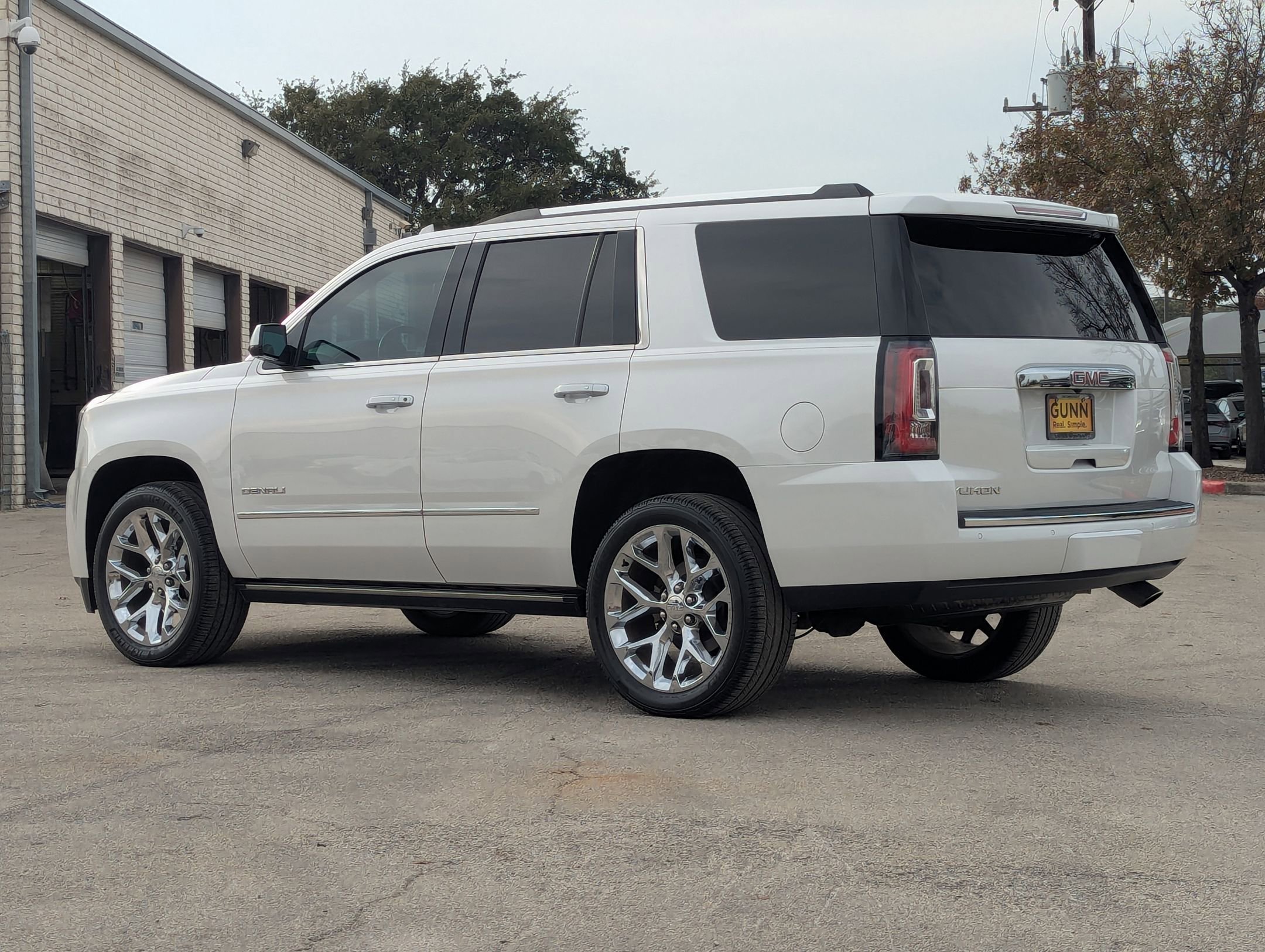 Used 2018 GMC Yukon Denali w/ Denali Ultimate Package image 6