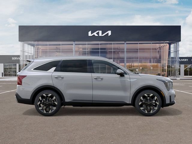 Used 2025 Kia Sorento EX w/ Panoramic Sunroof Package image 7