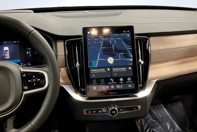 New 2026 Volvo XC90 T8 Ultra w/ Protection Package Premier image 7