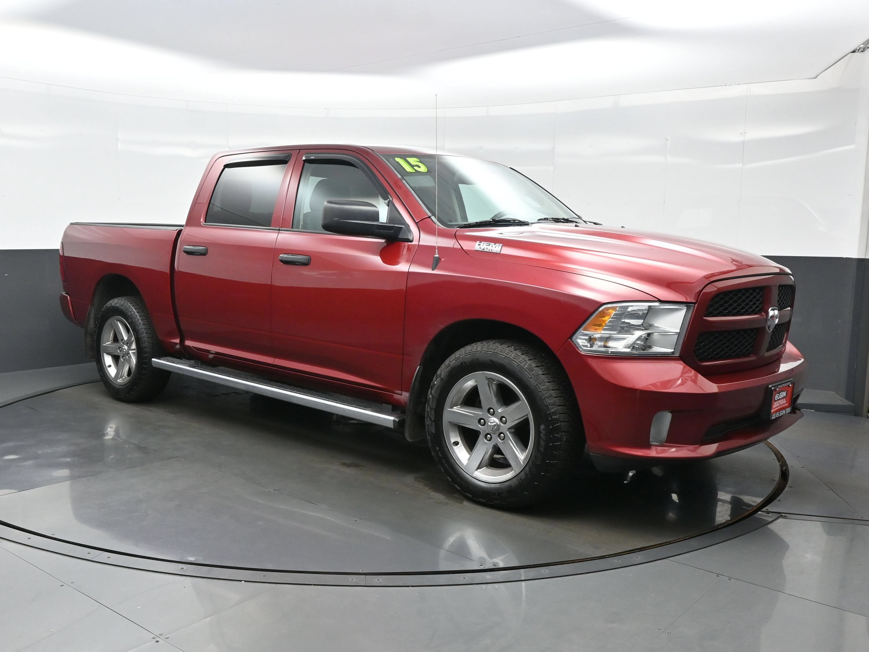 Used 2015 RAM 1500 Express AWD/4WD image 8