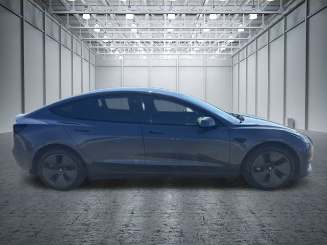 Used 2023 Tesla Model 3 Standard Range RWD image 6