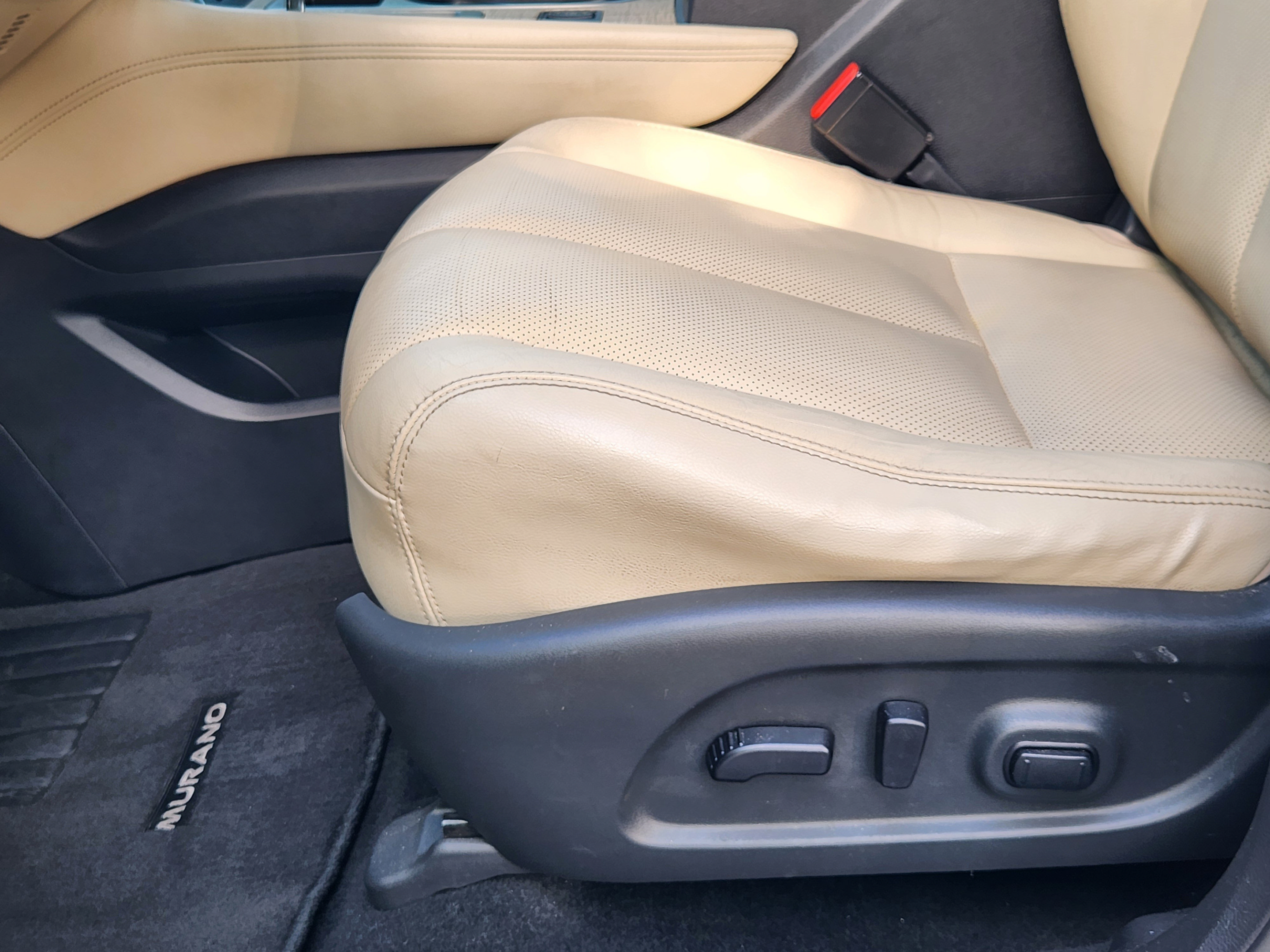 Used 2020 Nissan Murano SL w/ Moonroof Package FWD image 19