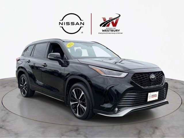 Used 2021 Toyota Highlander XSE AWD/4WD image 1