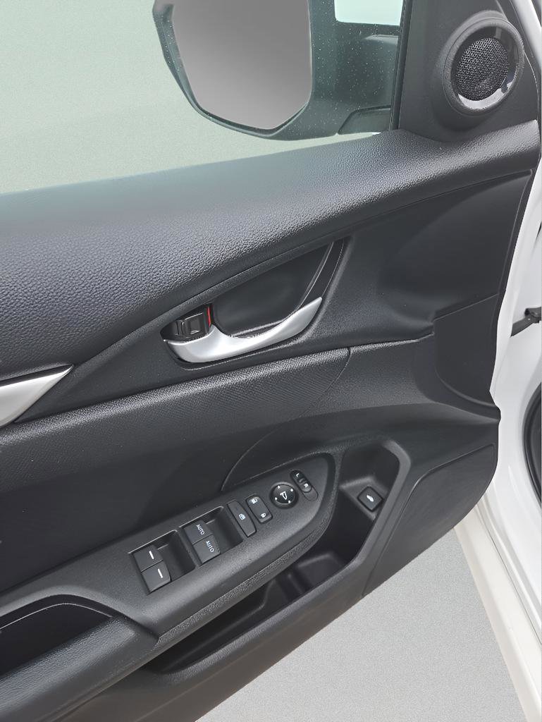 Used 2019 Honda Civic Sport image 14