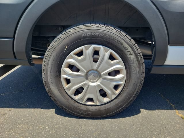 Certified 2022 Ford Transit 350 XLT RWD image 5