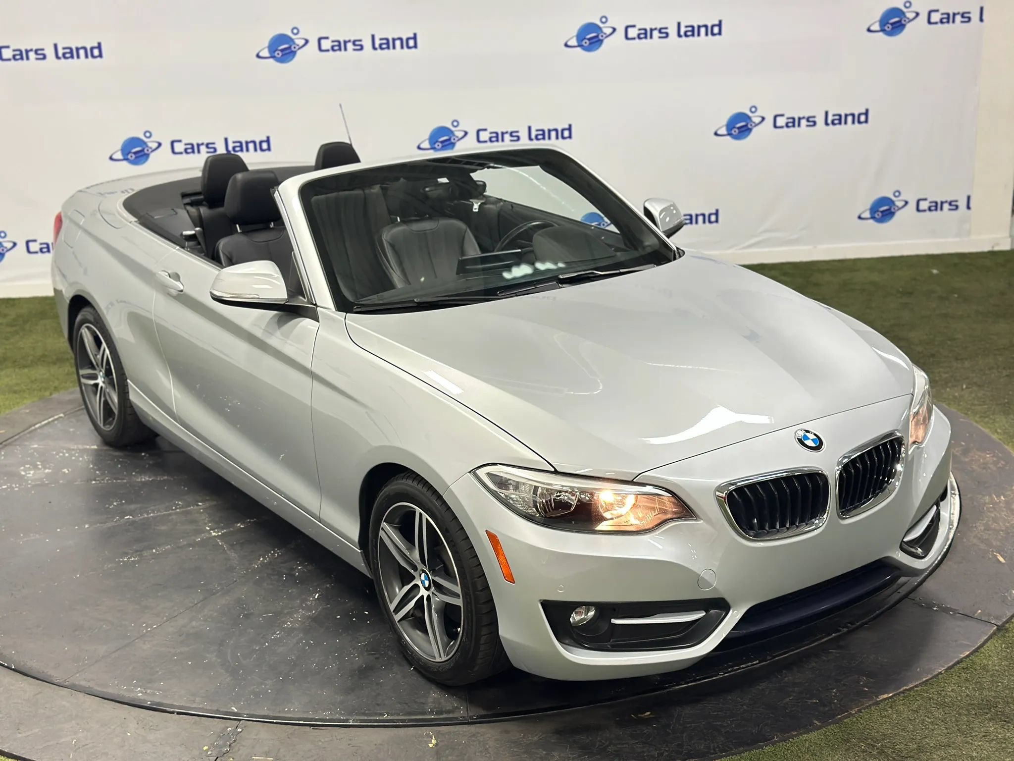 Used 2017 BMW 230i Convertible w/ Driving Assistance Package RWD image 9