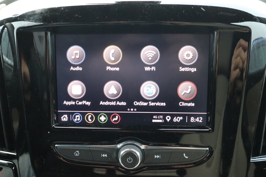 Used 2023 Chevrolet Traverse LS AWD/4WD image 12