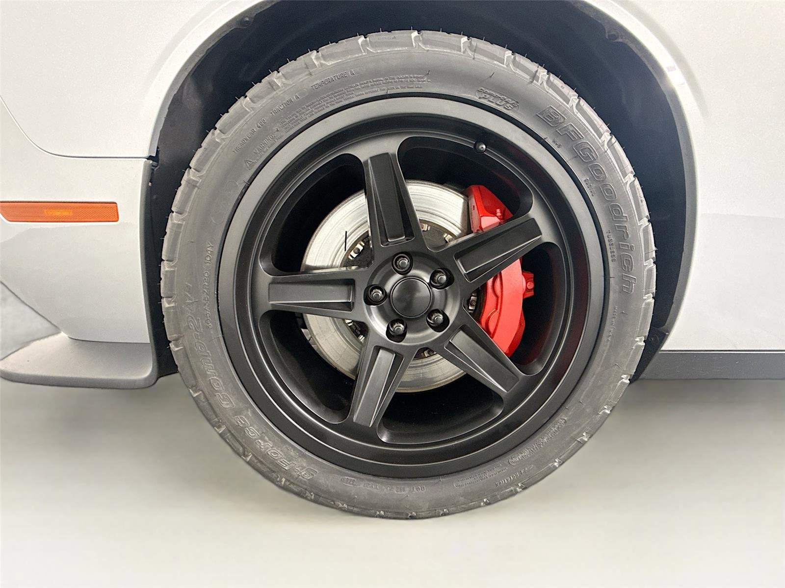 Used 2023 Dodge Challenger SRT Hellcat w/ Driver Convenience Group RWD image 33