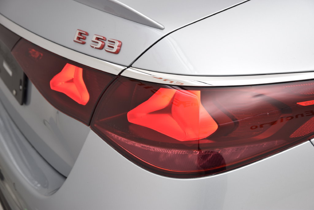 New 2026 Mercedes-Benz E 53 AMG e 4MATIC Sedan image 14