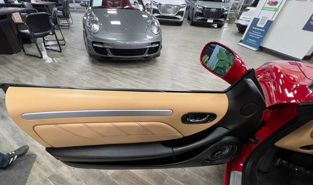 Used 2005 Maserati Spyder GT image 12