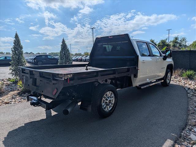 Used 2024 Chevrolet Silverado 2500 LT w/ Convenience Package AWD/4WD image 5
