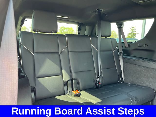 Used 2021 Cadillac Escalade ESV Premium Luxury w/ Driver Assist Tech Package image 33