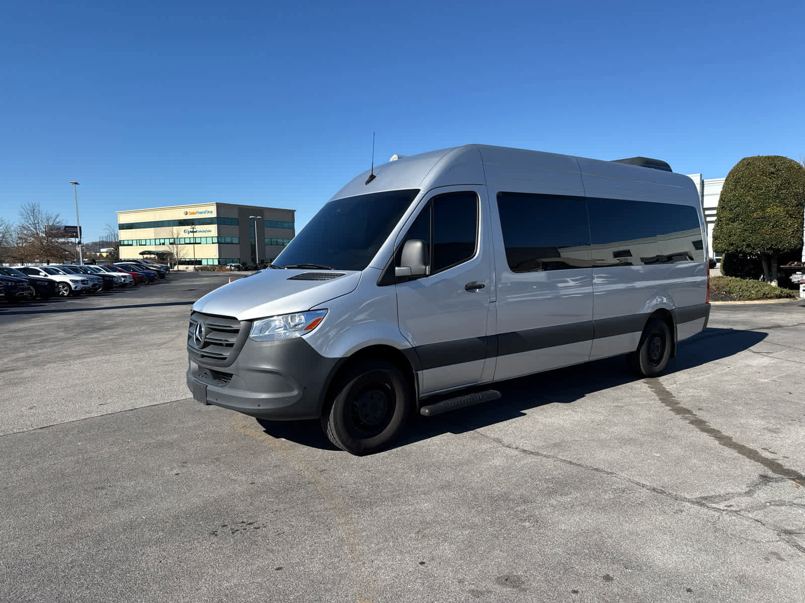 Used 2024 Mercedes-Benz Sprinter 2500 image 7