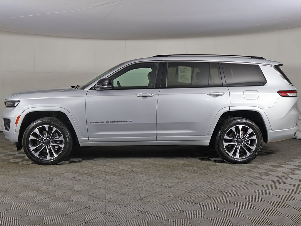 Used 2021 Jeep Grand Cherokee L Overland w/ Luxury Tech Group IV image 23