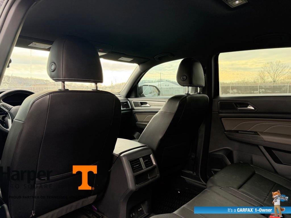 Used 2023 Volkswagen Atlas Cross Sport SE w/ Black Wheel Package image 11