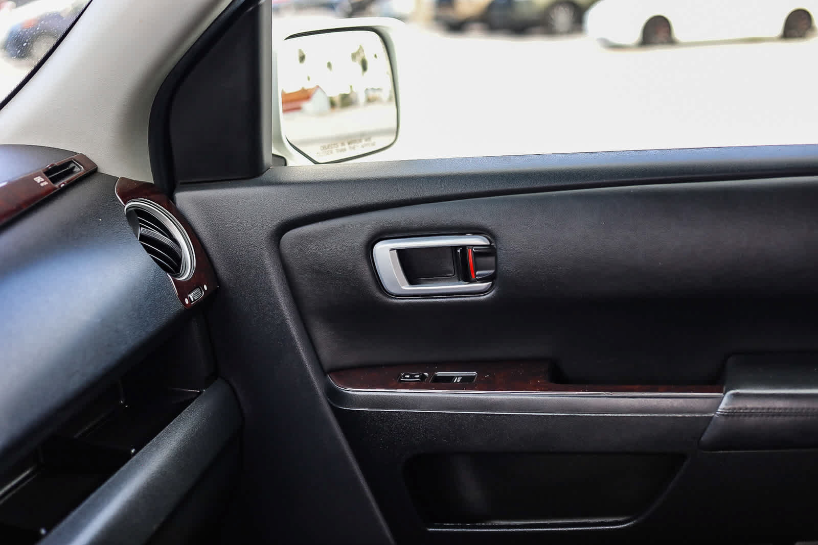 Used 2012 Honda Pilot Touring image 21