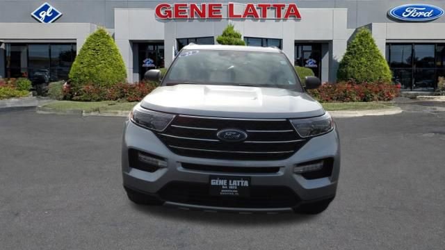 Certified 2022 Ford Explorer XLT w/ Equipment Group 202A image 11