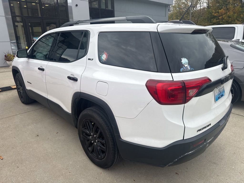 Used 2018 GMC Acadia SLT video 3