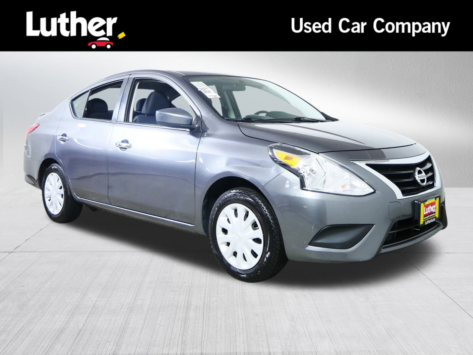 Used 2019 Nissan Versa SV image 1