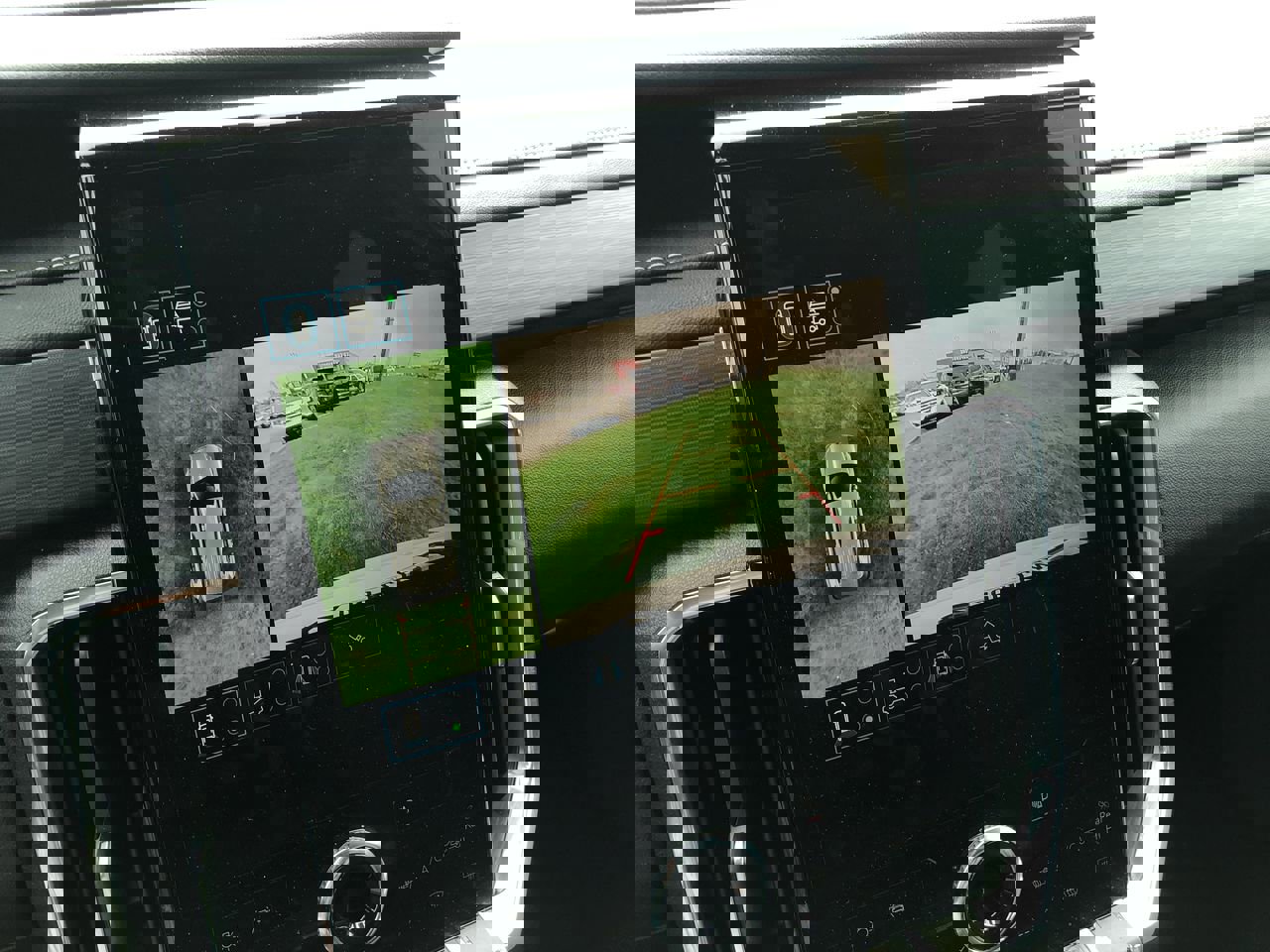 Used 2025 GMC Acadia Elevation image 22