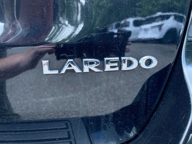 Used 2020 Jeep Grand Cherokee Laredo w/ All-Weather Capability Group AWD/4WD image 32
